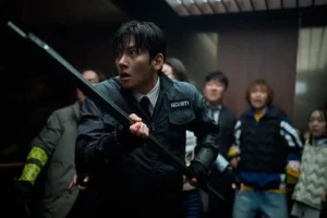 Showbox Bagikan Still Cuts Peran Ji Chang Wook di Film Colony